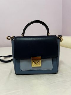 （分類：）位於 。 由 lydia_yip 提交（商品編號 1267658182，圖片 1）。簡介： 。