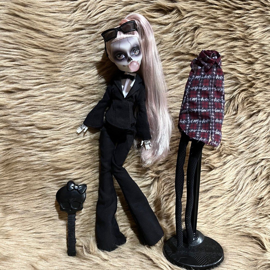 Barbie monster high zomby gaga doll stores deals
