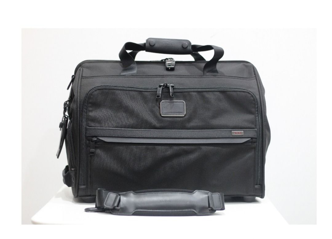 Tumi framed soft duffel outlet