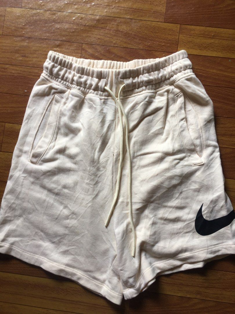Nike alumni shorts womens deals