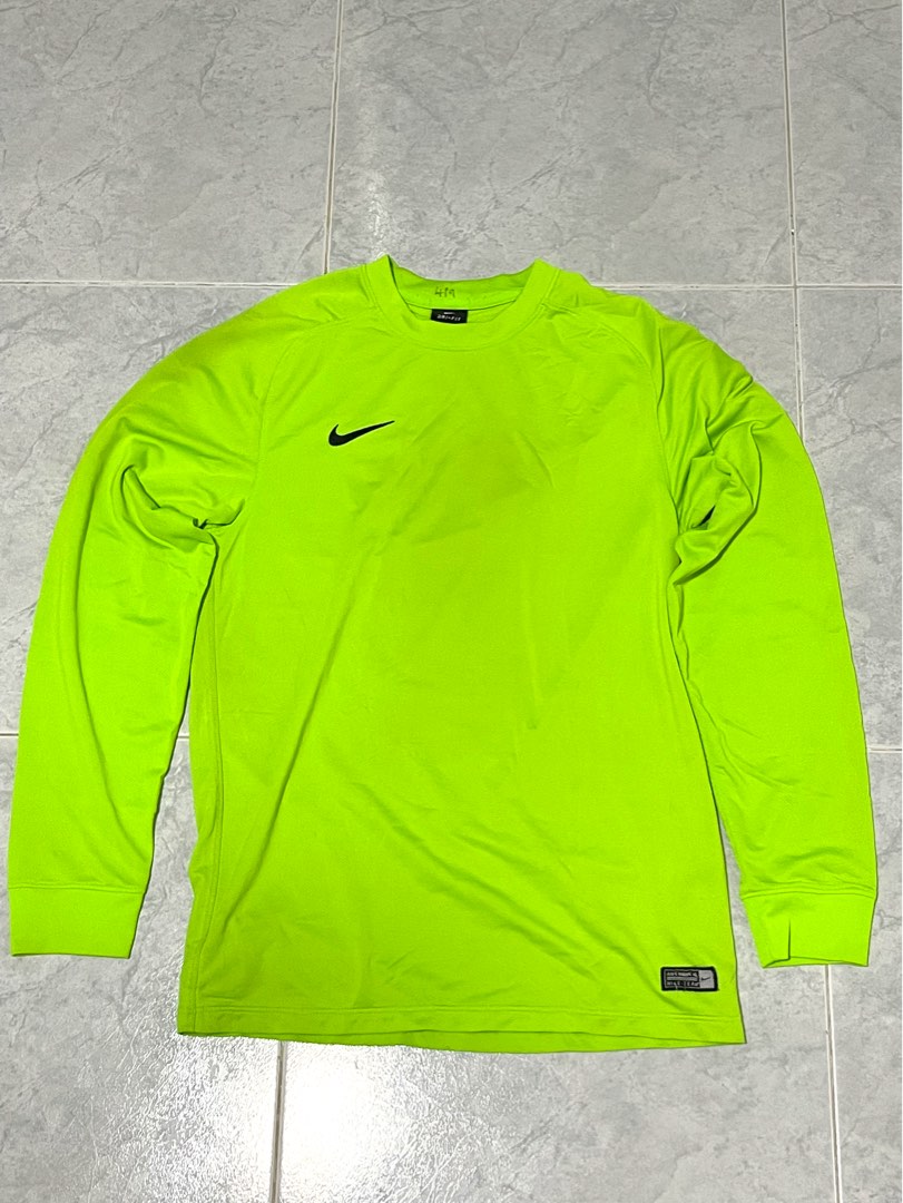Electric green nike shirt hotsell