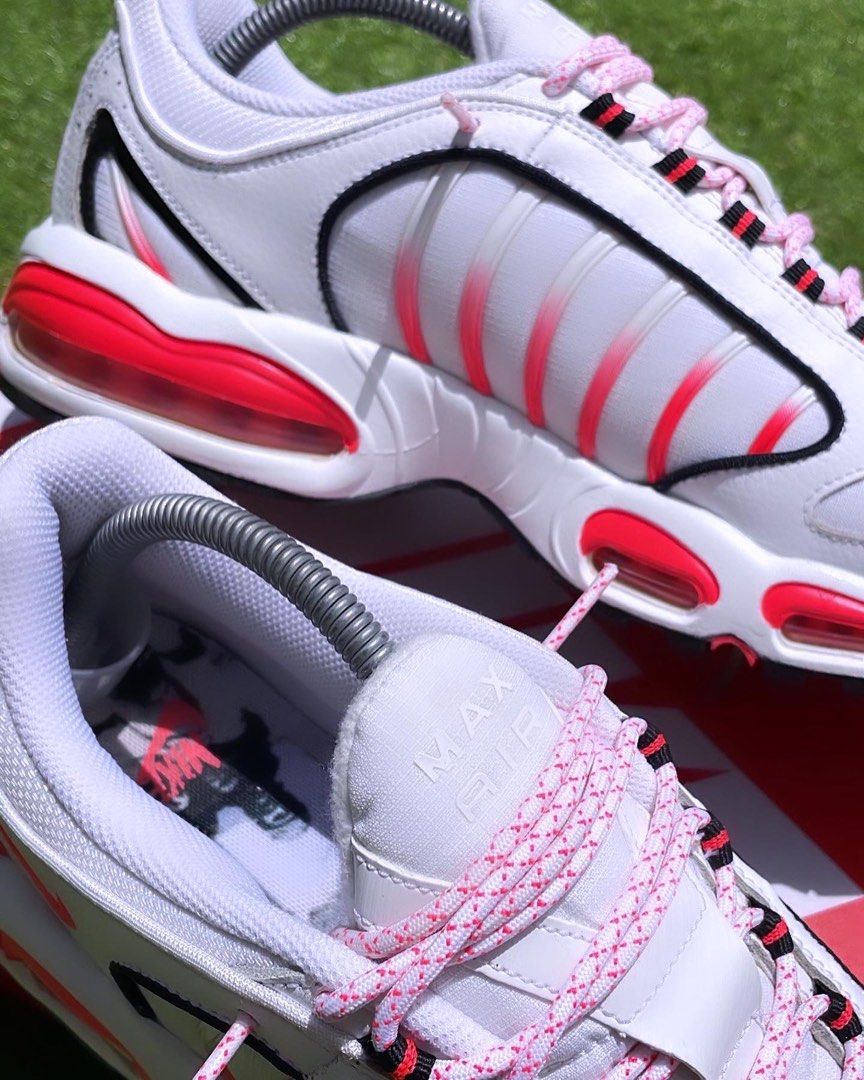 Nike tailwind pink 2025