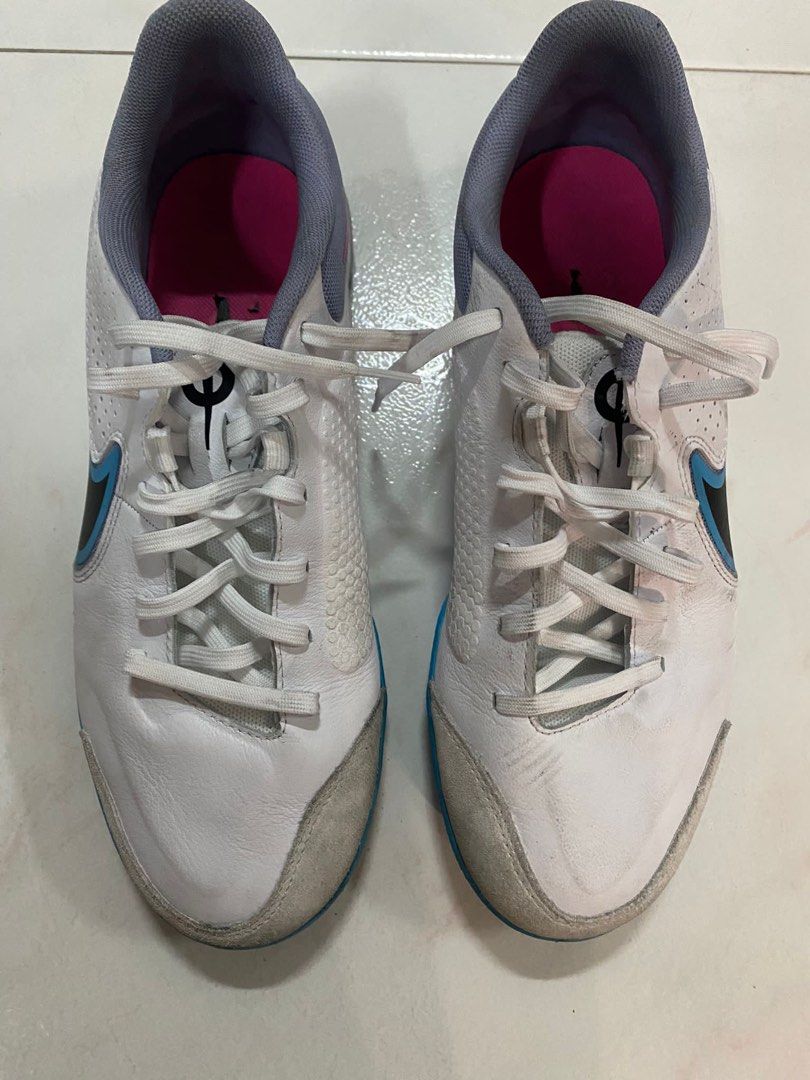 nike tempo footy boots