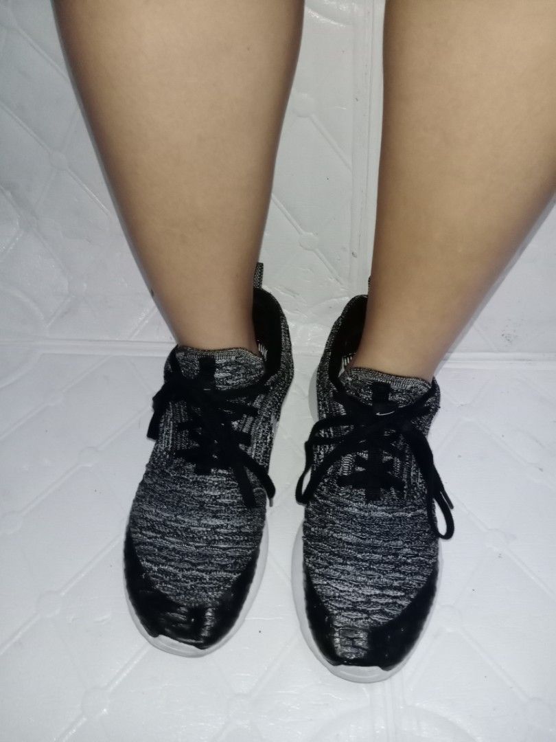 unisex shoes nike