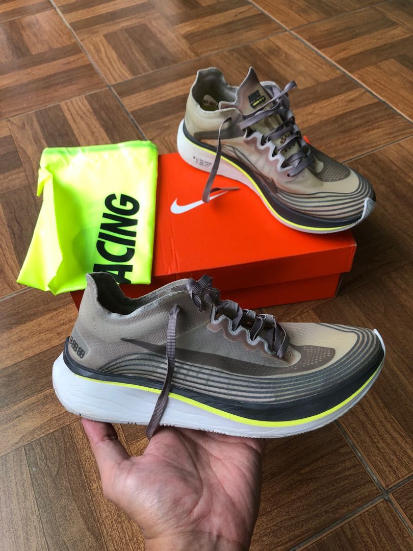 Nike zoom fly SP size 38 5 fit 37 37 5 like new