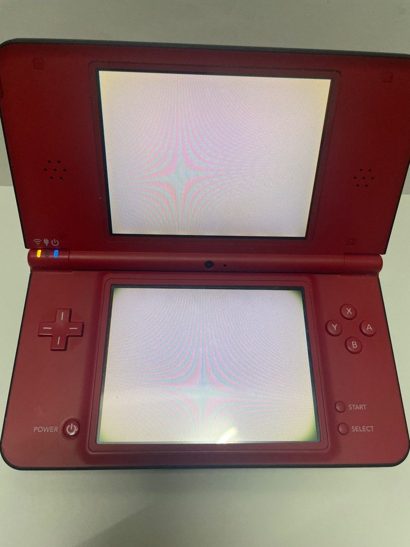 Nintendo DSi XL （Super Mario Bros. 25th Anniversary ）, Video 