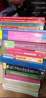 Nursing textbooks / reviewer books