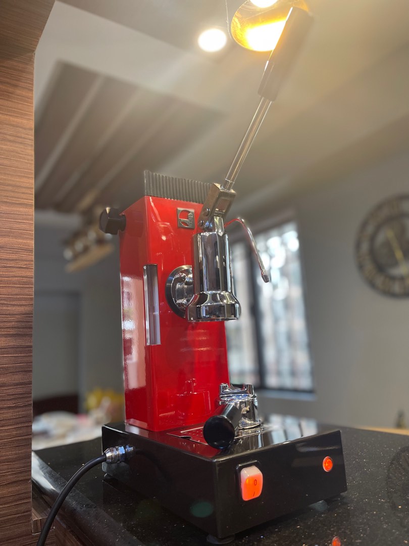 Ponte Vecchio Export Spring Lever , Espresso Machine , Ferrari Red, TV