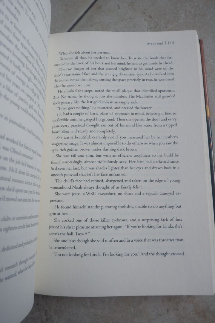 River's End by Nora Roberts, Hobbies & Toys, Books & Magazines, Fiction