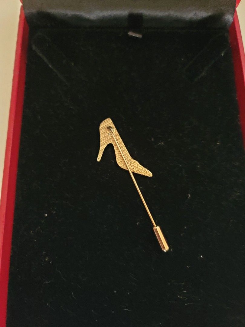 Ferragamo brooch sale