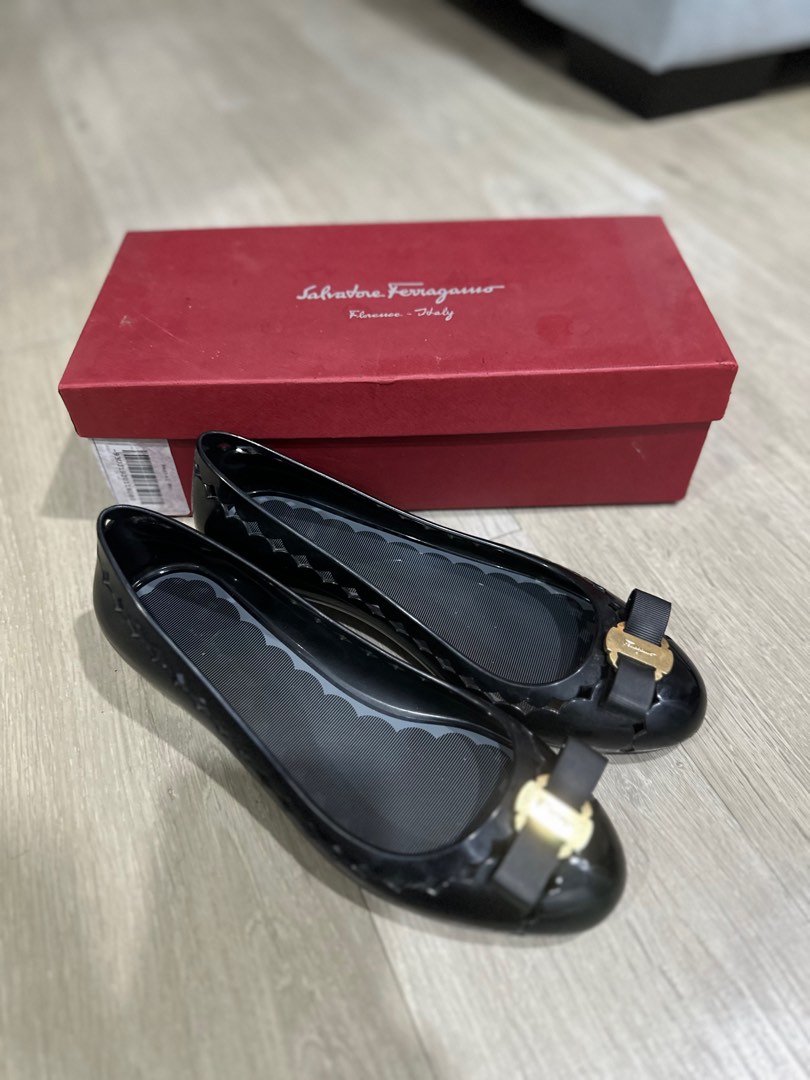 salvatore ferragamo jelly shoes