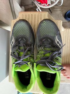 Saucony running shoes malaysia top