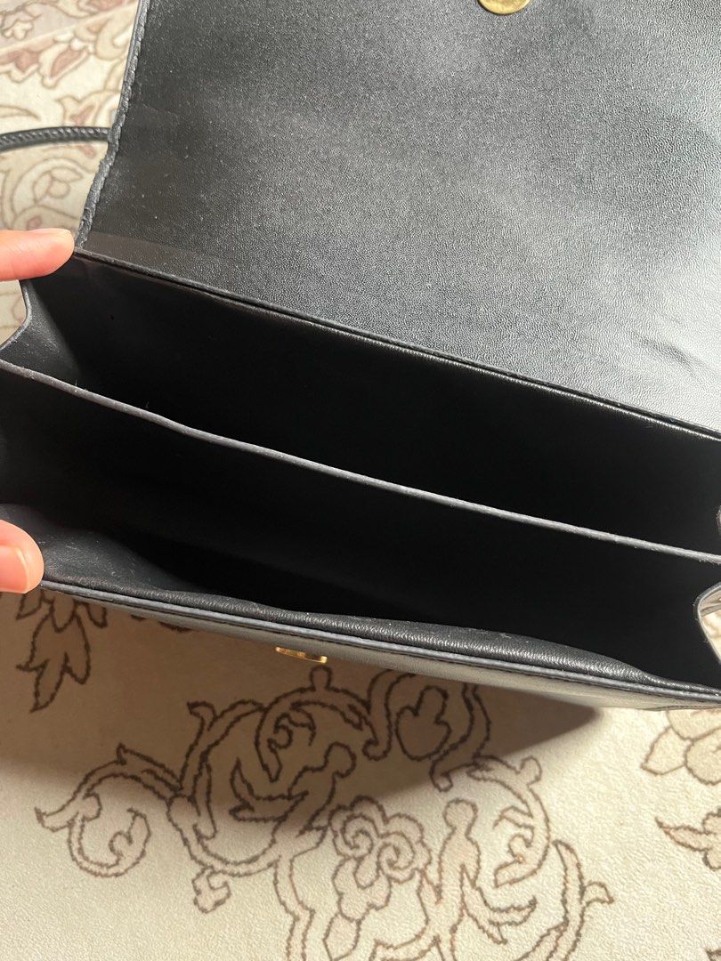 Shoulder black bag, Women's Fashion, Bags & Wallets, Shoulder Bags on