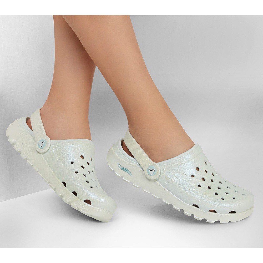 Skechers crocs women's store