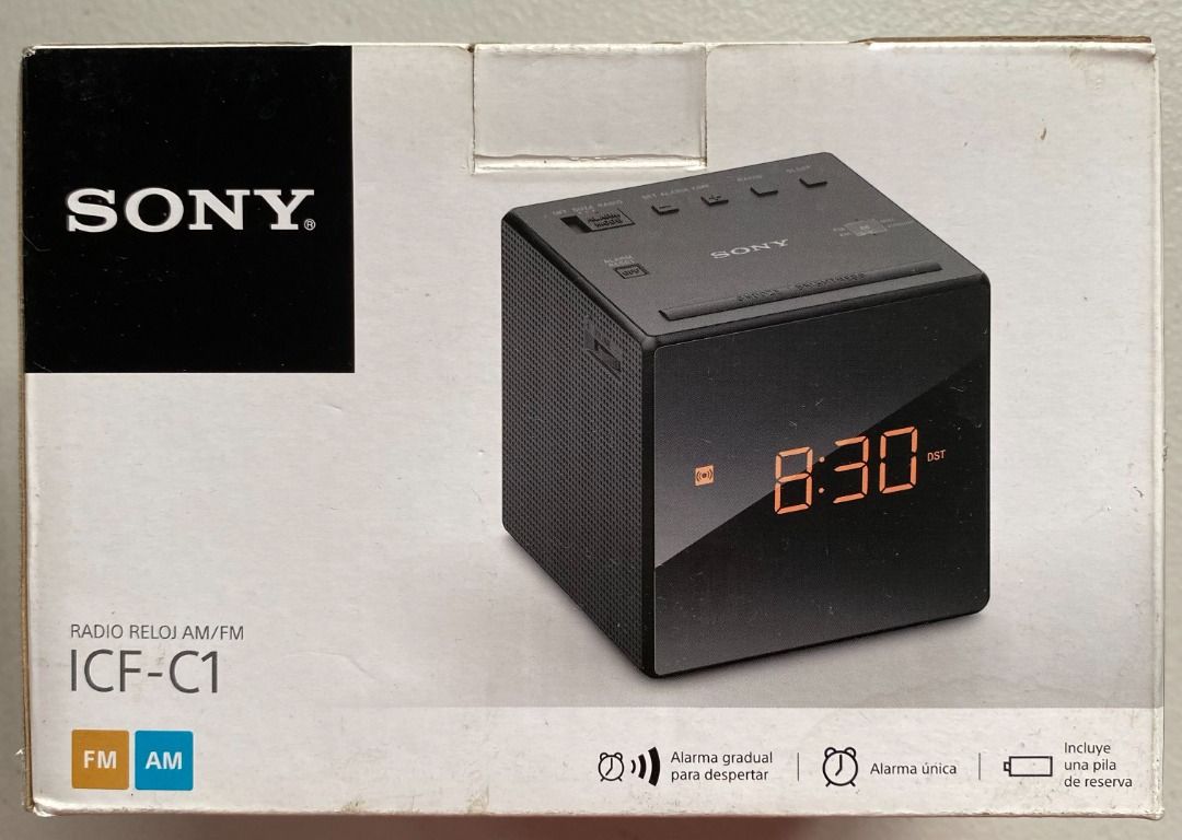 Sony radio with alarm clock (Category: Portable Music Players) located in Pasig City. Submitted by menesesa (Listing ID 1267599430, Image 2). Description: .