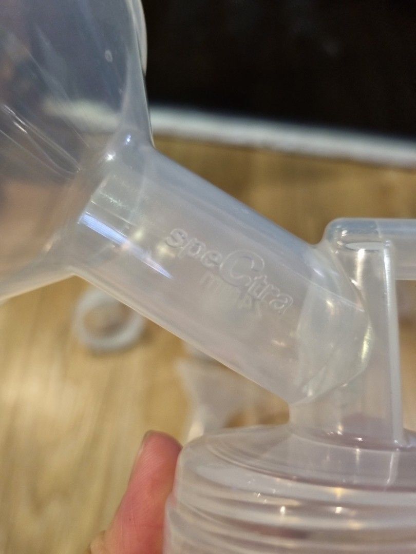 Spectra flanges babies kids nursing feeding breastfeeding