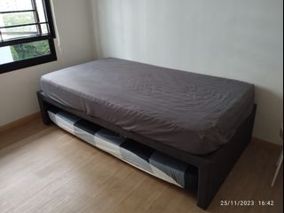 (Category: ) located in . Submitted by elphythia (Listing ID 1267647418, Image 1). Description: .