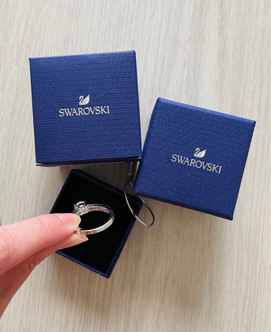 Swarovski ring deals attract round
