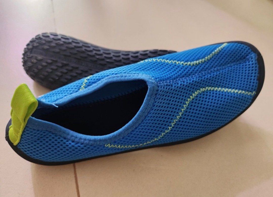 Snorkelling shoes online