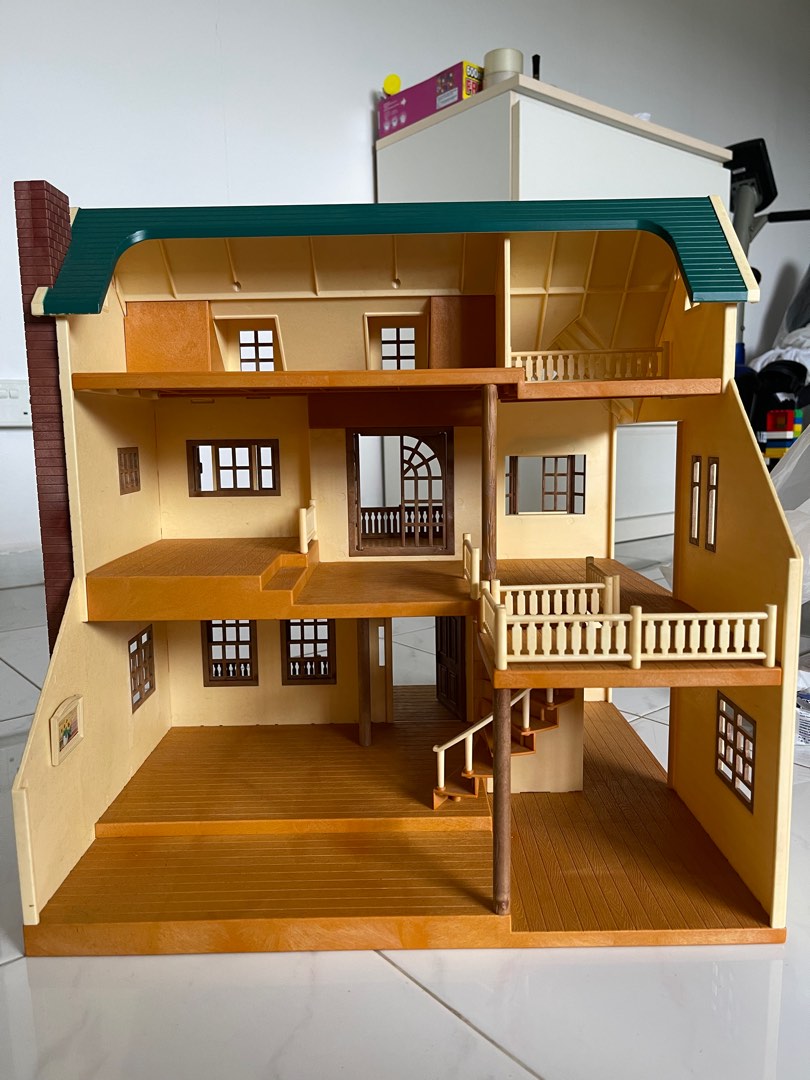 Sylvanian families shop big house