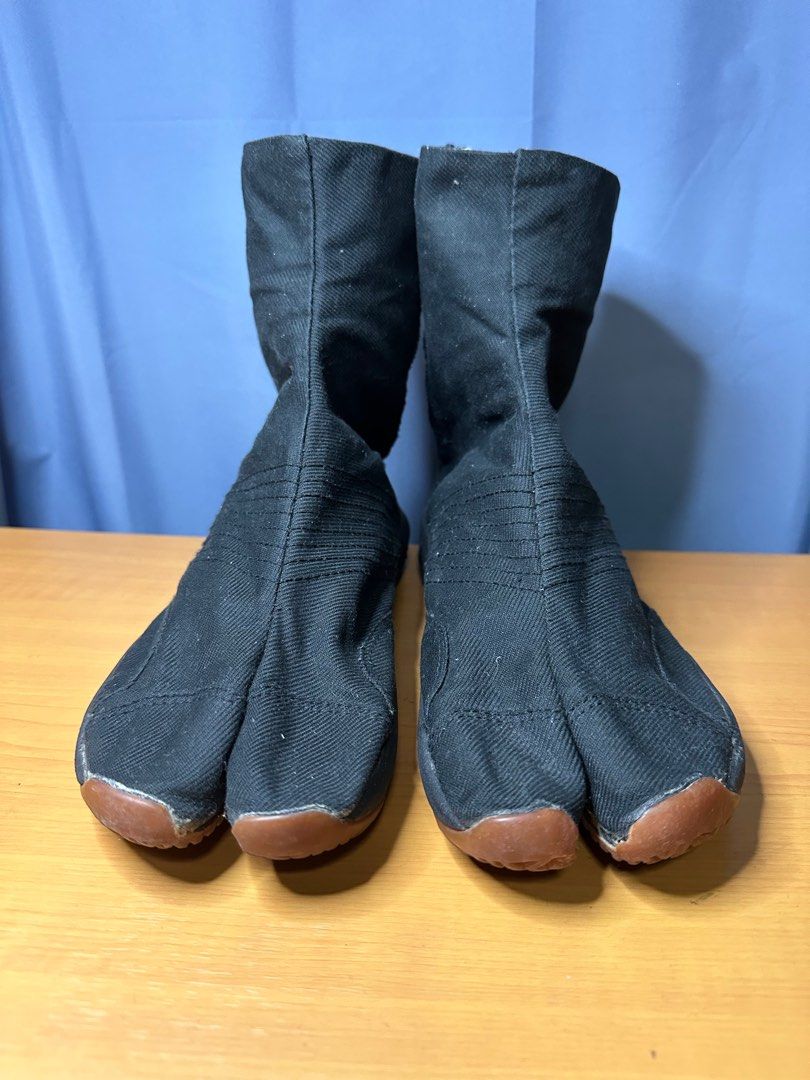 Authentic Japanese Ninja Tabi Shoes - Saibu Style For Martial Arts & Cosplay