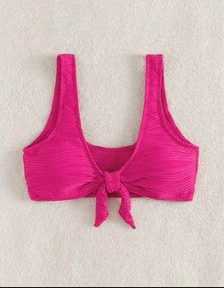 (Category: ) located in . Submitted by calliewears (Listing ID 1267727432, Image 1). Description: .