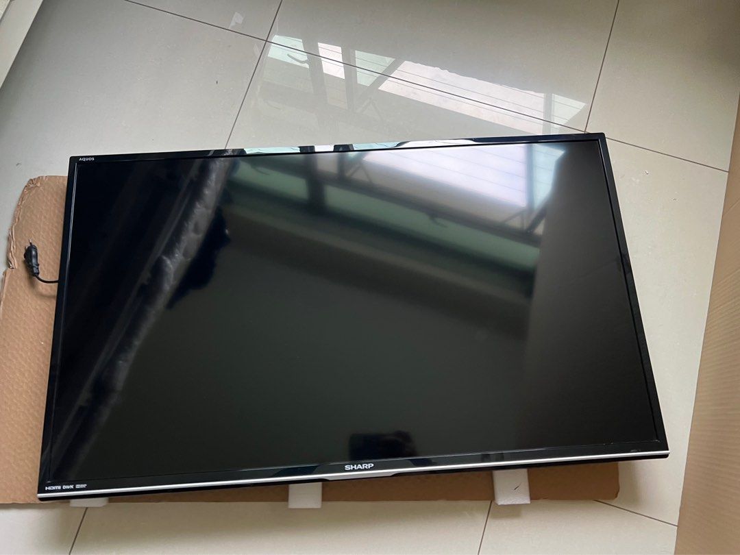 Tv 42 inch, TV & Home Appliances, TV & Entertainment, TV on Carousell