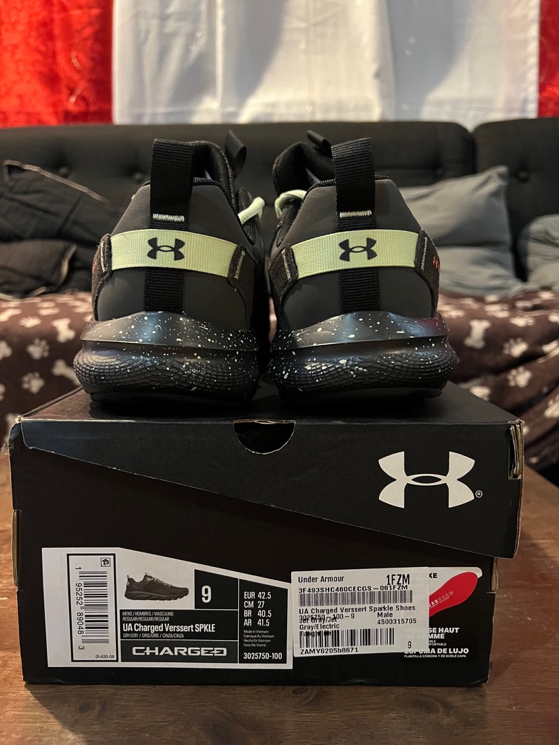 Under armour charged verssert SPKLE, Men's Fashion, Footwear, Sneakers