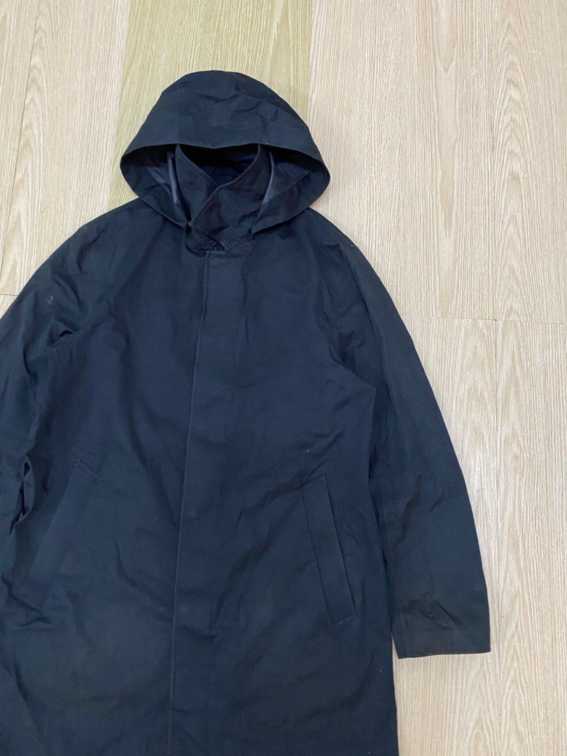 Uniqlo Blocktech waterproof parka Men s Fashion Coats Jackets