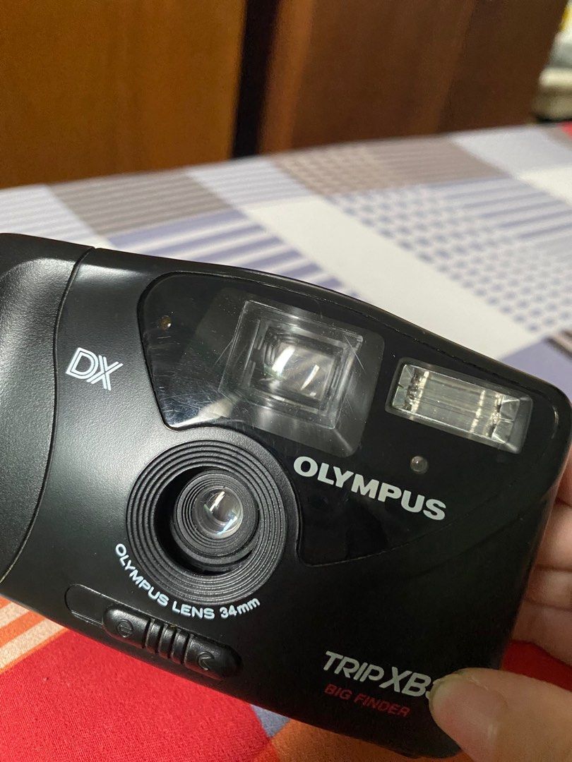 Untested Olympus Trip XB3 film camera (Category: Cameras) located in Pasig City. Submitted by madebyclaive (Listing ID 1267589784, Image 3). Description: Untested Olympus Trip XB3 film camera - uses AA battery - untested so buy at your own risk.