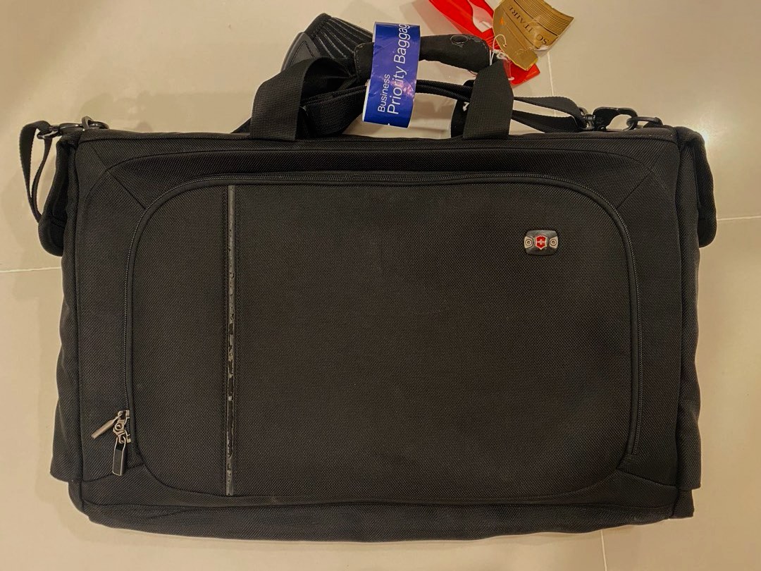 Victorinox Tri fold Garment Bag