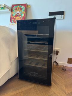 （分類：）位於 。 由 blueblu995 提交（商品編號 1267610408，圖片 1）。簡介： 。