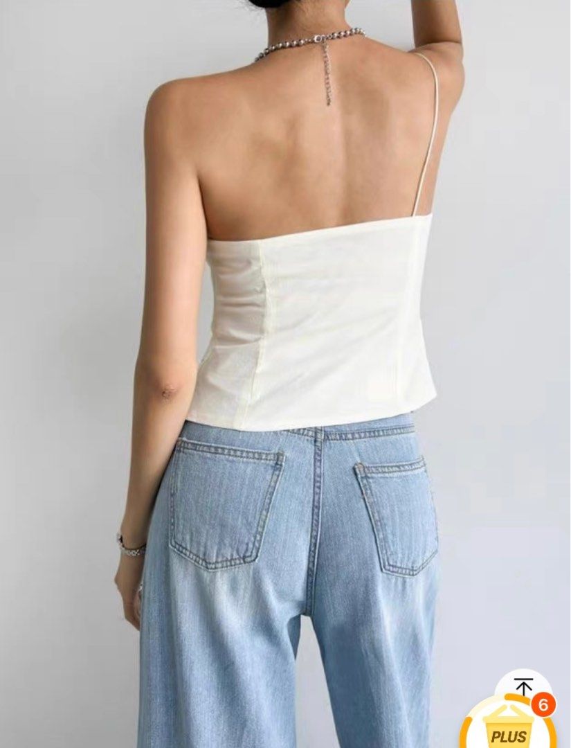 Women Black & White Ruffled Collar Asymmetrical Top main image 1