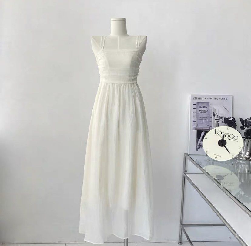 White Maxi Dress, Women's Fashion, Dresses & Sets, Dresses on