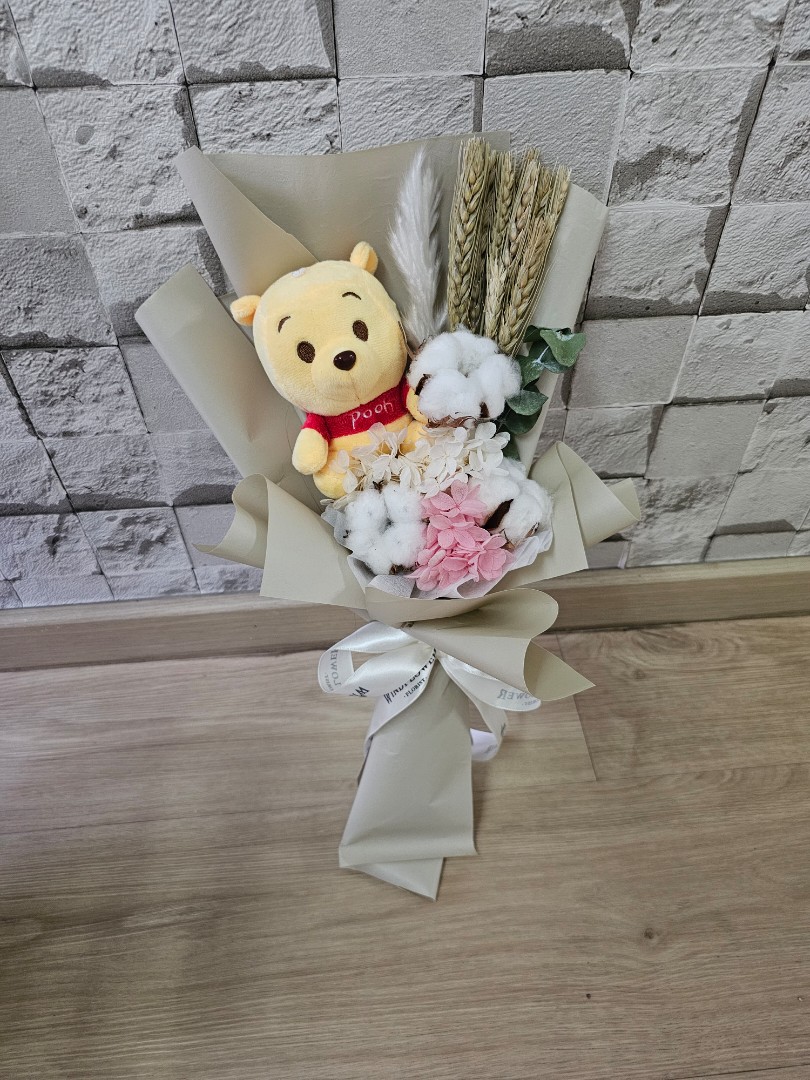 Winnie the pooh preserved hydrangea cotton flower bouquet, Hobbies ...