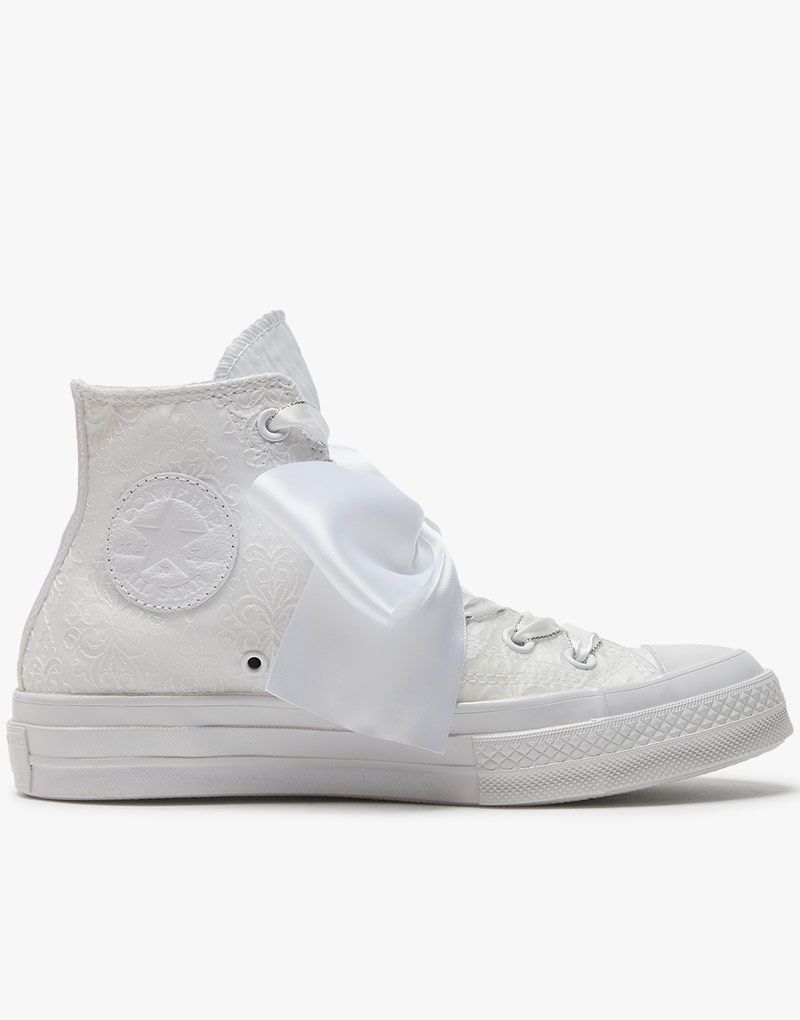 White eyelet converse outlet