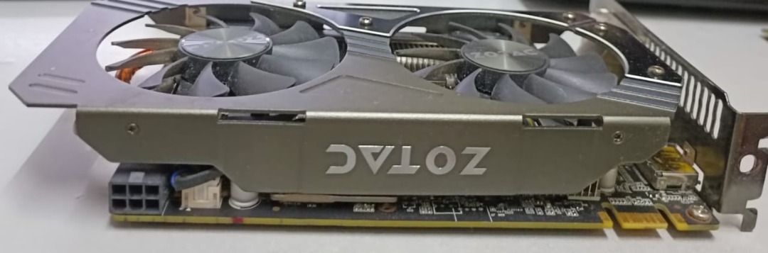 ZOTAC Graphic Card GPU GTX 960 2GB 128Bit GDDR5 USED LIKE NEW