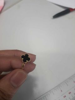 18K gold Ring (VCA inspired black)