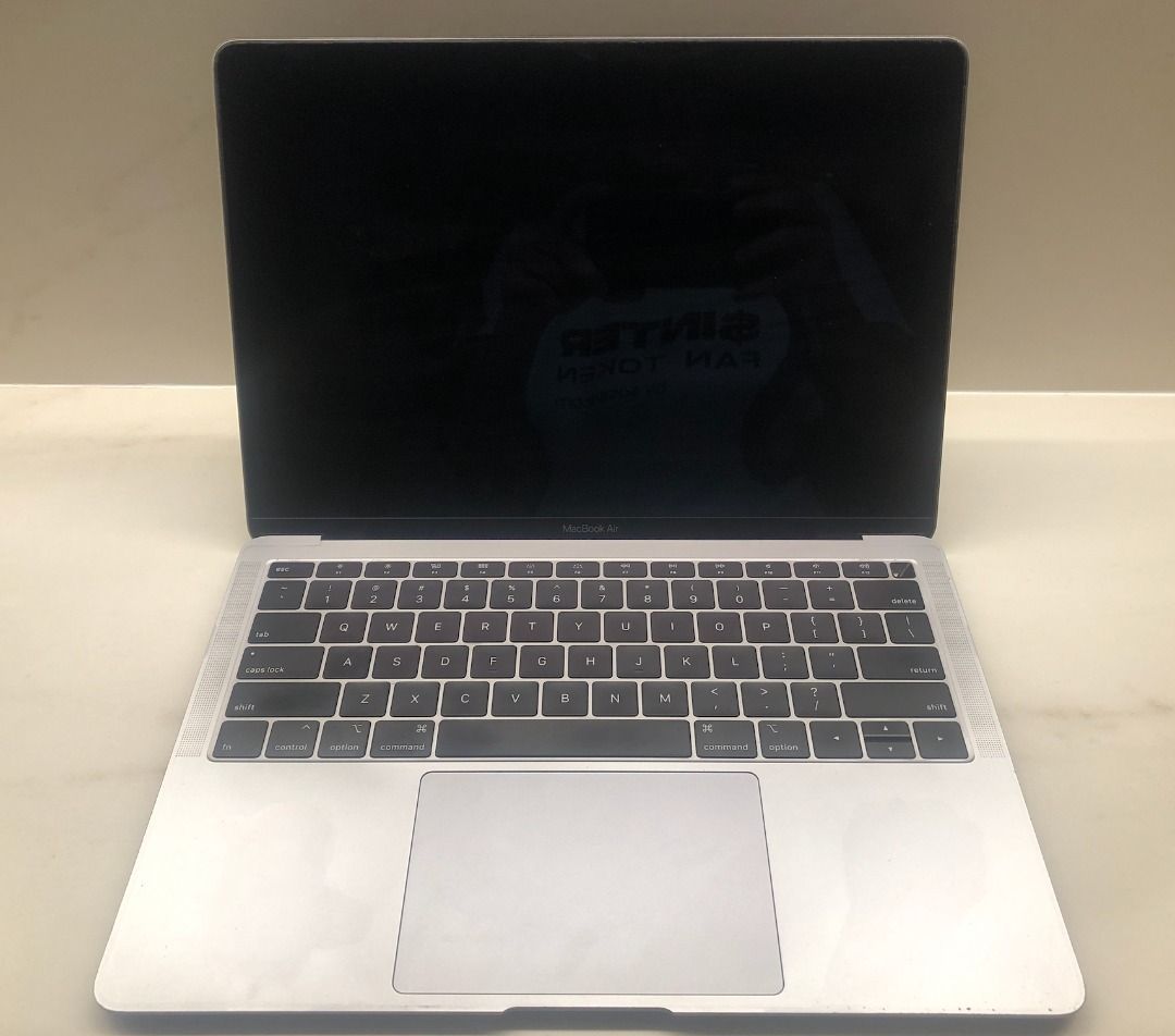 2018 Apple Macbook air 13.3inch (1.6 GHz dual core i5, 16gb RAM, 500GB HDD) 2018 Apple Macbook air 13.3inch (1.6 GHz dual core i5, 16gb RAM, 500GB HDD)