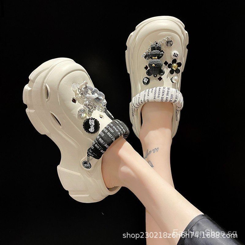 Cute women's crocs online