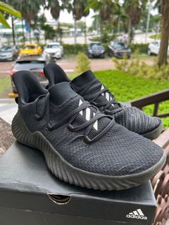 Adidas alphabounce 2025 singapore