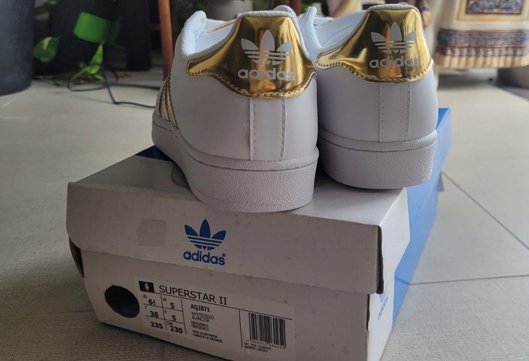 Adidas superstar hotsell white gold 38
