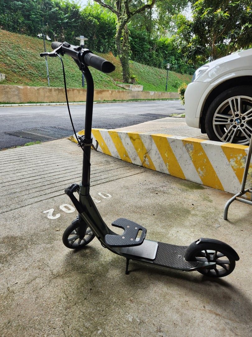 Adult kick scooter Oxelo Commute 900 Decathlon with step board for