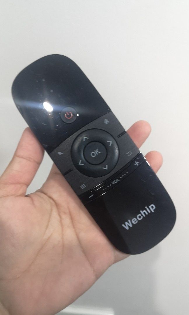 air mouse wireless keyboard remote control (Category: Other Accessories) located in Guiguinto. Submitted by pic_a (Listing ID 1267875679, Image 1). Description: see photos posted for the description.