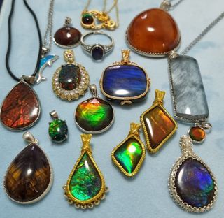 斑彩，ammolite