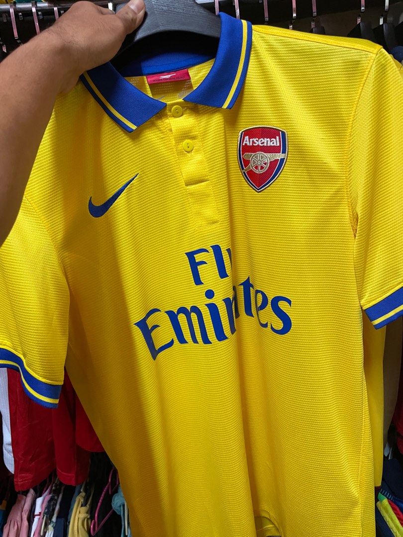 Arsenal 2013 deals away kit
