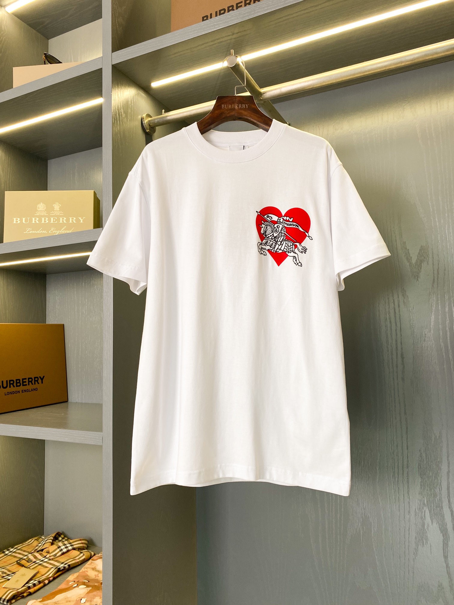 Burberry heart deals shirt