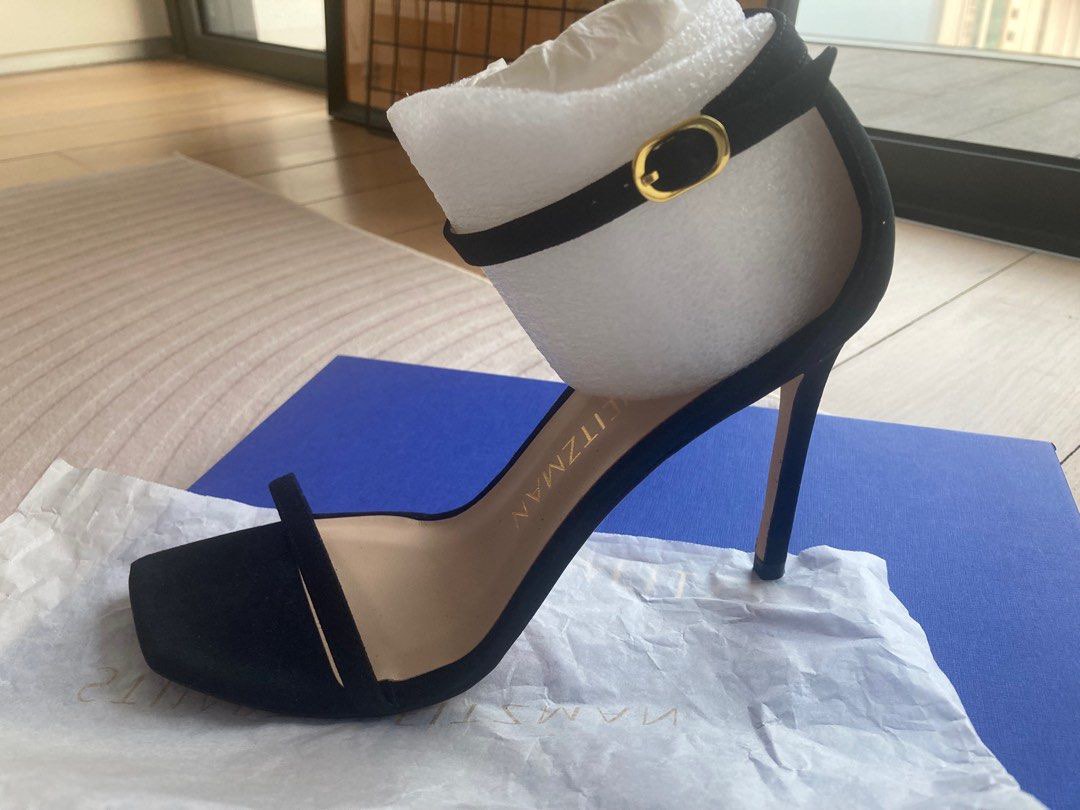 stuart weitzman nude boots