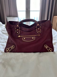 (Category: ) located in . Submitted by yardsale1 (Listing ID 1267872904, Image 1). Description: .