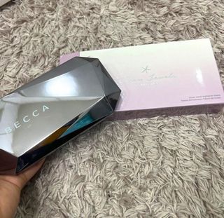 Becca ocean jewels highlighter